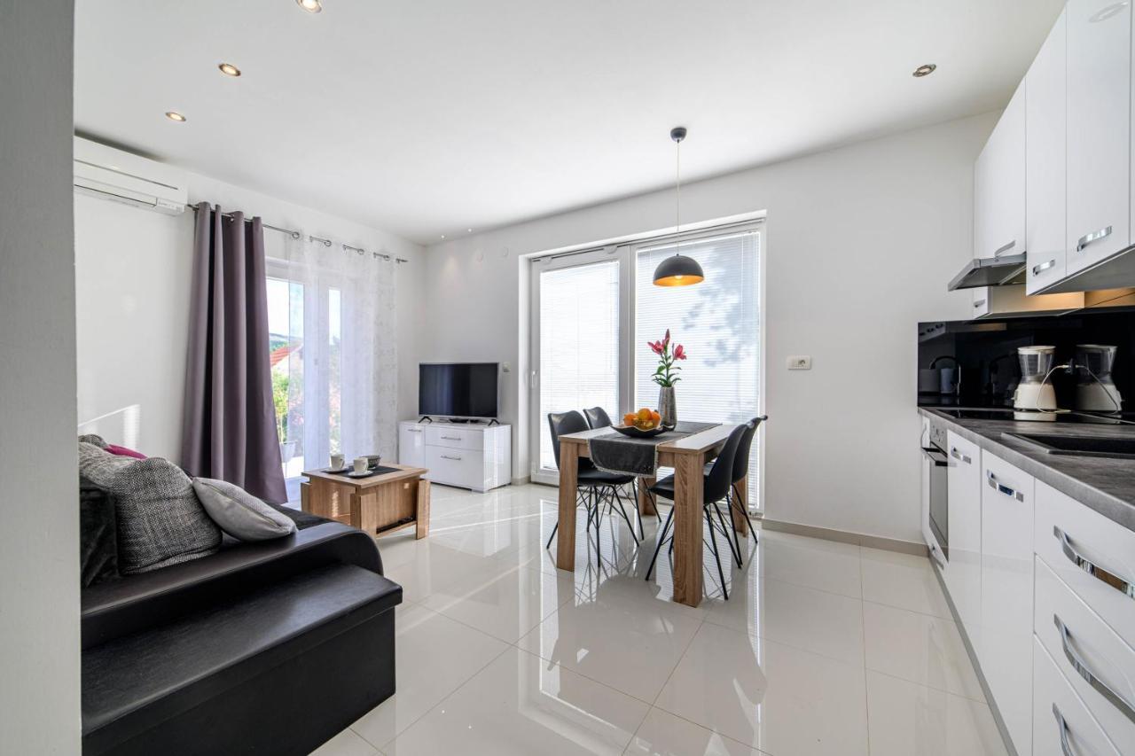 Apartment Jelic Šibenik Eksteriør billede